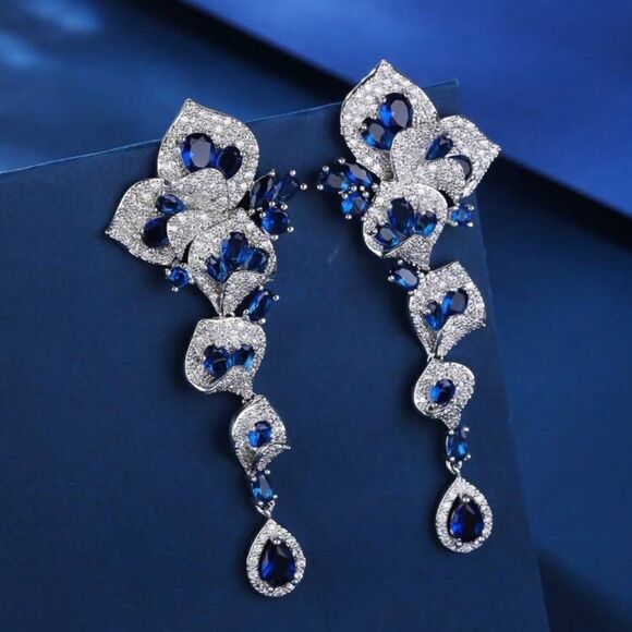 Luxury Blue Crystal Drop Earrings with sterling silver Stud - Picture 4 of 14